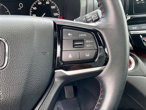 Used 2025 Honda Odyssey Sport-L image 25