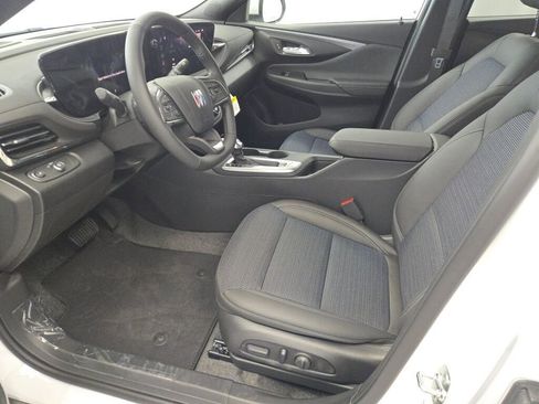 New 2026 Buick Envista Sport Touring w/ Convenience I Package FWD image 25