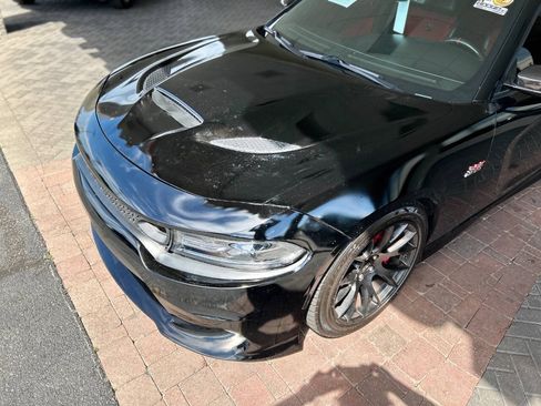 Used 2018 Dodge Charger R/T Scat Pack RWD image 28
