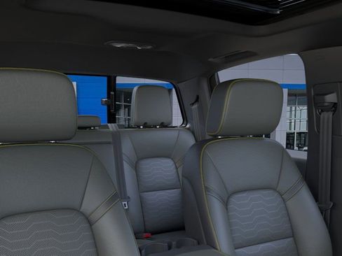 New 2026 Chevrolet Colorado ZR2 w/ Technology Package image 24