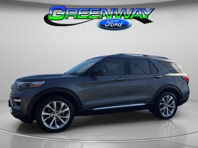 Used 2023 Ford Explorer Platinum w/ Technology Package