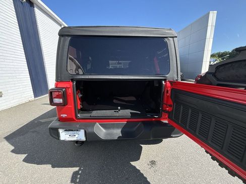 Used 2021 Jeep Wrangler Unlimited Sport AWD/4WD image 20