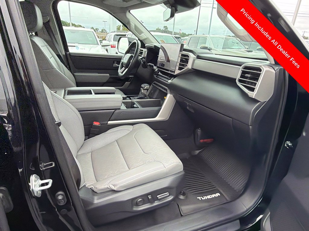 Used 2024 Toyota Tundra Limited w/ Power Package RWD image 34