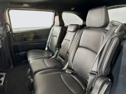 Certified 2023 Honda Odyssey Sport image 31