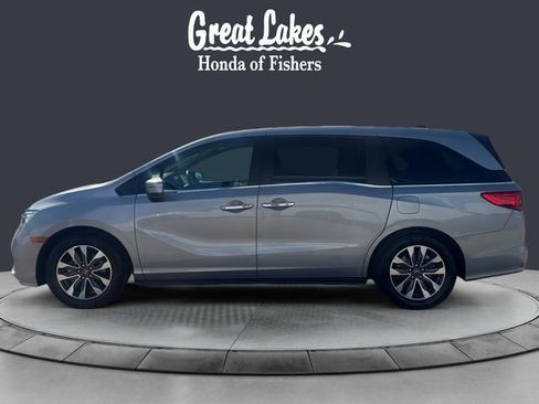 Used 2021 Honda Odyssey EX-L image 2