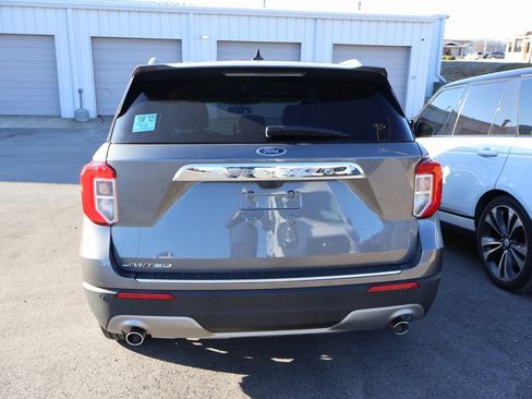 Certified 2023 Ford Explorer Limited image 12