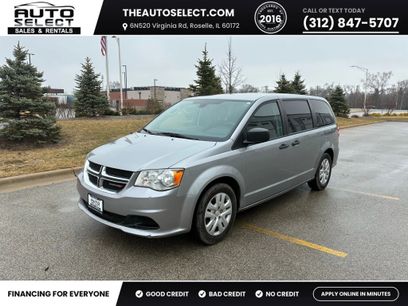 Used 2019 Dodge Grand Caravan SE w/ UConnect Hands-Free Group