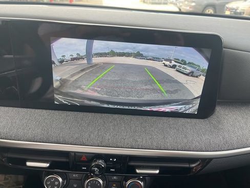 Used 2026 Nissan Kicks S FWD image 14