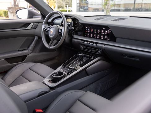 Certified 2024 Porsche 911 Carrera RWD image 12