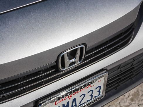 Certified 2022 Honda Civic LX image 12