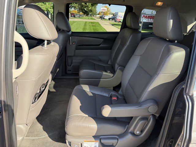 Used 2012 Honda Odyssey Touring Elite image 9