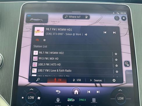 Used 2023 Mercedes-Benz EQE 500 4MATIC SUV w/ Exclusive Trim Package image 18