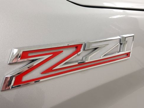 Certified 2022 Chevrolet Silverado 1500 LT image 30