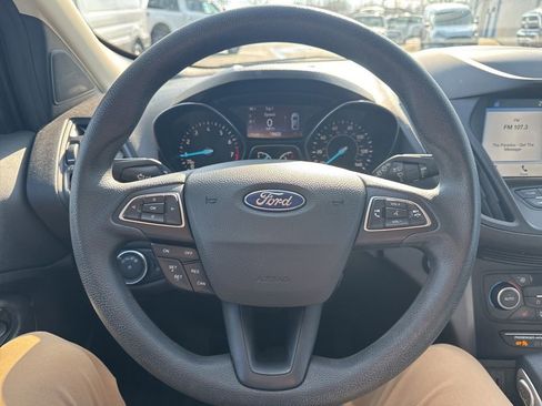 Used 2019 Ford Escape SE image 14