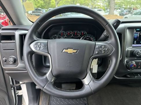 Used 2015 Chevrolet Silverado 1500 LT w/ LT Convenience Package RWD image 14