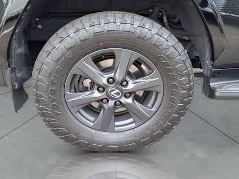 Used 2025 Lexus LX 700h Overtrail w/ Accessory Package (Z1) image 7