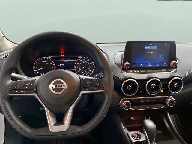 Certified 2023 Nissan Sentra SV FWD image 12