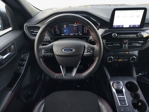 Used 2024 Ford Escape ST-Line image 18