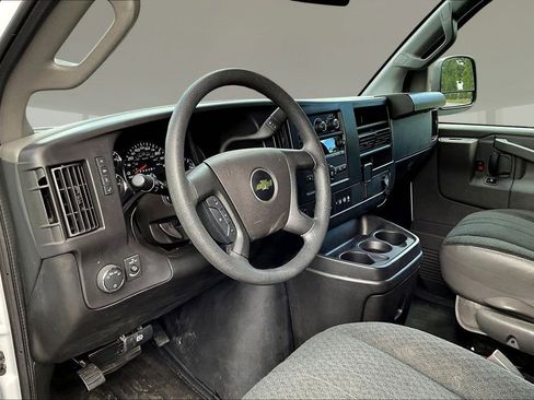 Used 2024 Chevrolet Express 2500 w/ Driver Convenience Package RWD image 14