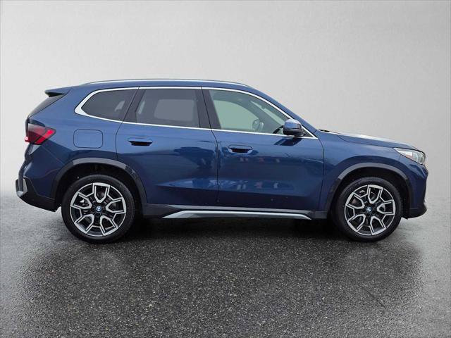 Used 2025 BMW X1 xDrive28i w/ Convenience Package AWD/4WD image 2