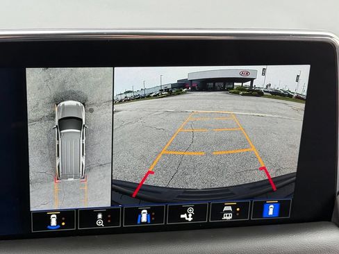 Used 2022 Chevrolet Tahoe LT w/ LT Signature Package AWD/4WD image 20