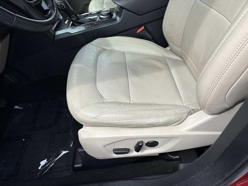 Used 2019 Ford Explorer Limited w/ Class III Trailer Tow Package AWD/4WD image 15