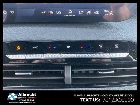 New 2025 Buick Enclave Sport Touring w/ Power Package image 17