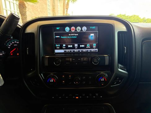 Used 2018 Chevrolet Silverado 2500 LTZ w/ Duramax Plus Package AWD/4WD image 27