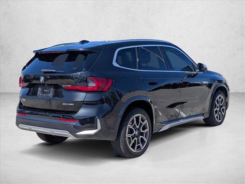 Certified 2024 BMW X1 xDrive28i w/ Technology Package image 4