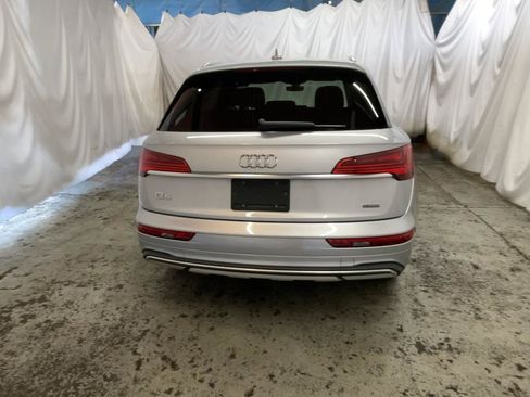 Used 2021 Audi Q5 2.0T Premium w/ Convenience Package AWD/4WD image 8