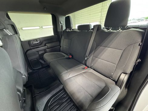 Used 2022 Chevrolet Silverado 2500 Custom w/ Custom Value Package AWD/4WD image 21