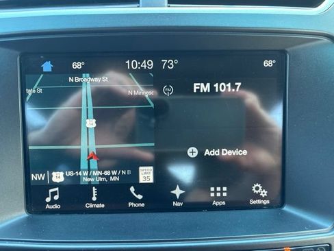 Used 2017 Ford Explorer XLT w/ Equipment Group 202A AWD/4WD image 21