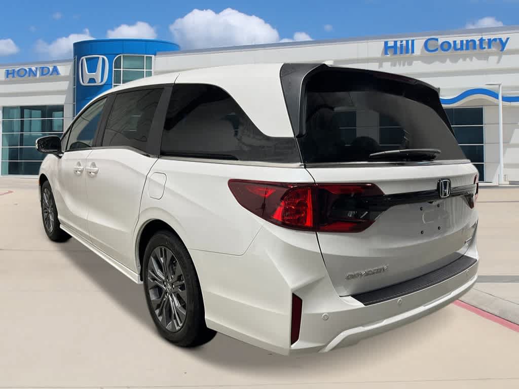New 2027 Honda Odyssey Touring image 3
