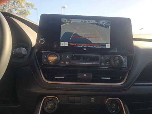 Certified 2024 Toyota Grand Highlander AWD Hybrid image 27