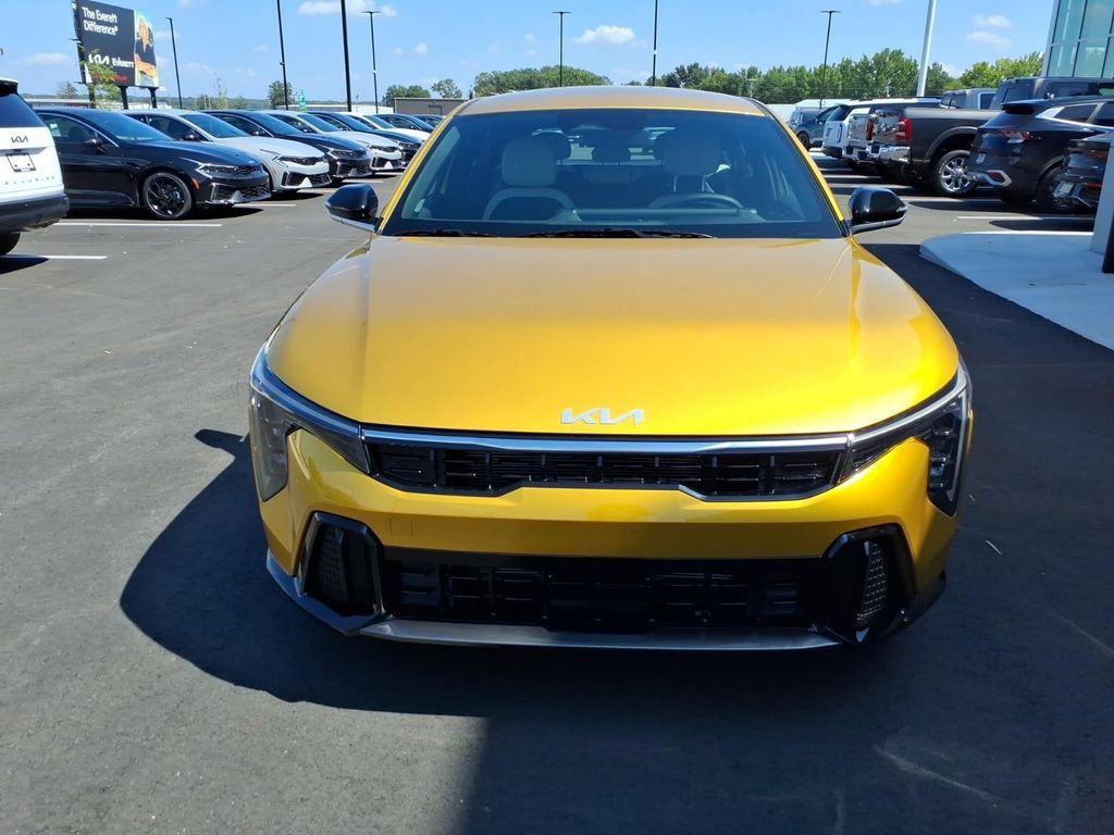 New 2026 Kia K4 GT-Line Turbo FWD image 3