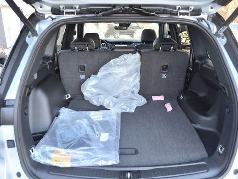 New 2025 Jeep Grand Cherokee Limited image 37