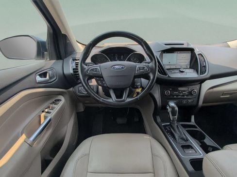 Used 2018 Ford Escape SEL w/ Ford Safe & Smart Package FWD image 31