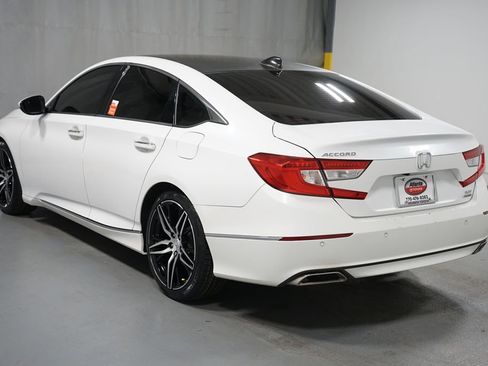 Used 2022 Honda Accord Touring image 6