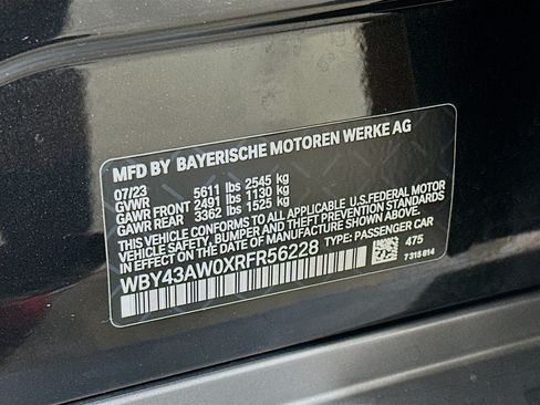 Used 2024 BMW i4 eDrive35 w/ Premium Package RWD image 12
