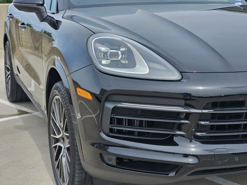 Used 2020 Porsche Cayenne image 15
