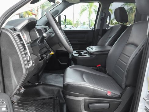 Used 2023 RAM 1500 Tradesman w/ Trailer Tow Group image 18