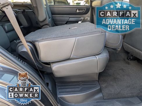 Used 2024 Toyota Sequoia Platinum AWD/4WD image 23