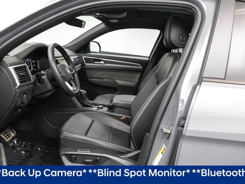 Used 2022 Volkswagen Atlas Cross Sport SEL R-Line image 5