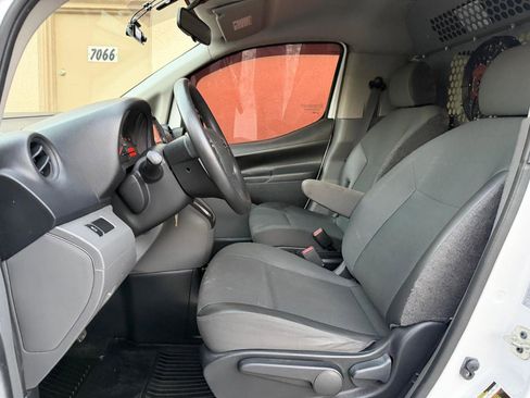 Used 2019 Nissan NV200 S w/ Cruise Control Package FWD image 15