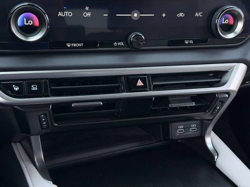 Used 2023 Lexus RX 350h w/ Accessory Package (P3) AWD/4WD image 20