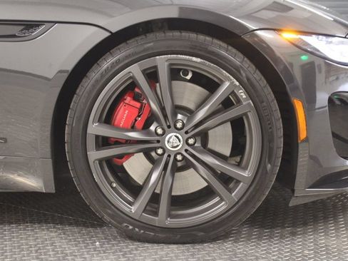 Used 2024 Jaguar F-TYPE R AWD/4WD image 20