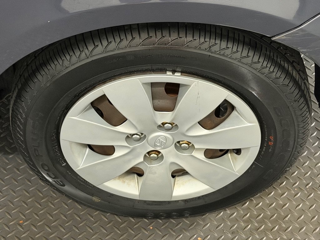 Used 2008 Hyundai Accent GS FWD image 17