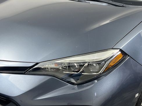 Used 2019 Toyota Corolla SE image 11