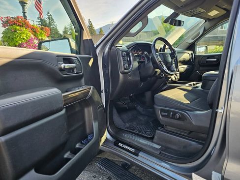 Used 2021 Chevrolet Silverado 1500 RST w/ Z71 Off-Road Package AWD/4WD image 21