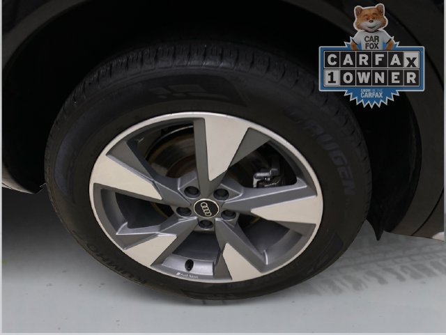 Used 2023 Audi Q5 2.0T Premium w/ Convenience Package AWD/4WD image 18